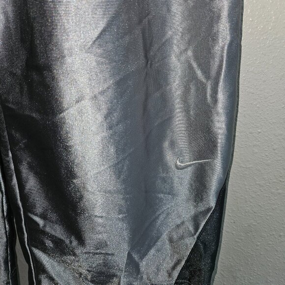 NIKE Athletic Pants Silver Gray Drawstring Waist Ankle Zipper Youth Medium 10-12 - Picture 4 of 13